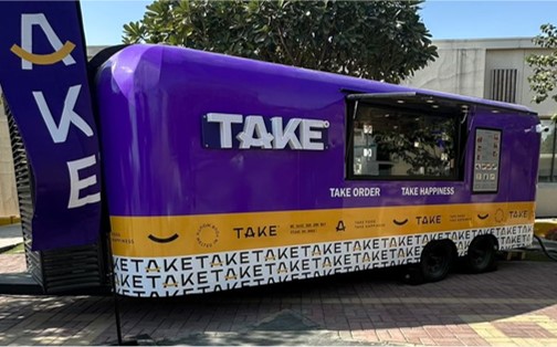 مطعم كونتينر متنقل كبير