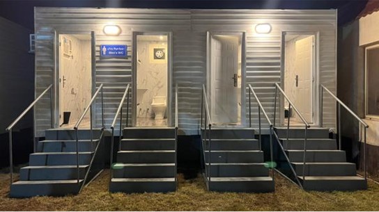 عرض دورات المياه